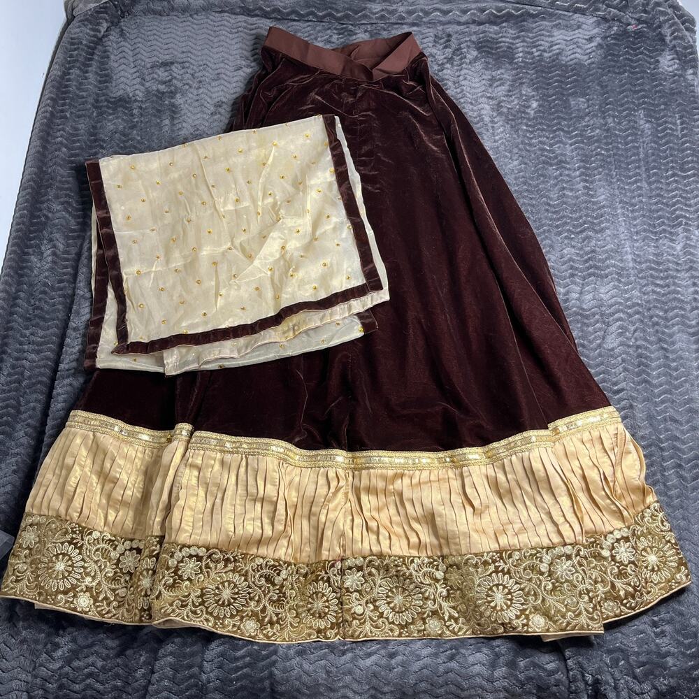 Indian Saree Wedding Gowns Two Piece brown gold velvet